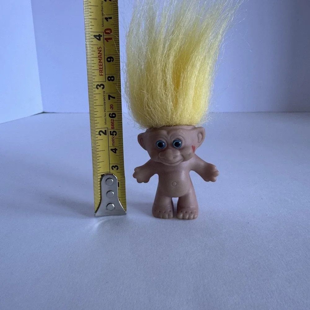 Vintage Troll Doll Yellow Hair Blue Eyes Heart on Cheek 2